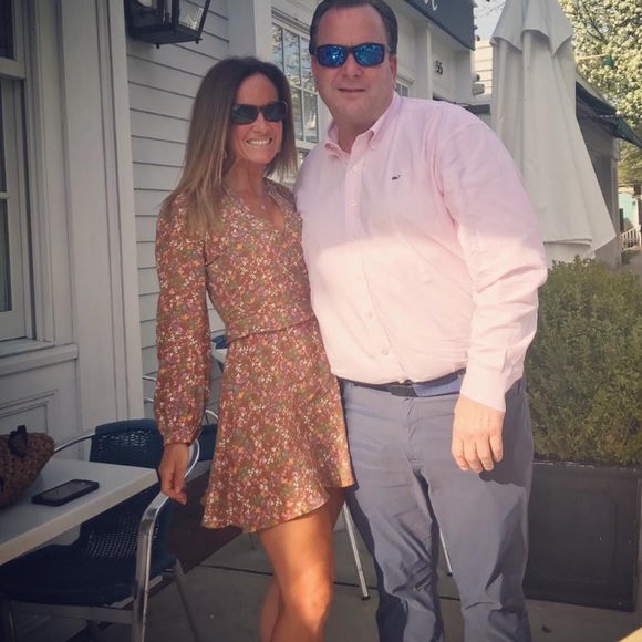 Meet your Posher, Stephanie - Picture 2 of 5